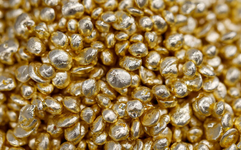 ⚗️ Física: Por qué el oro sigue brillante