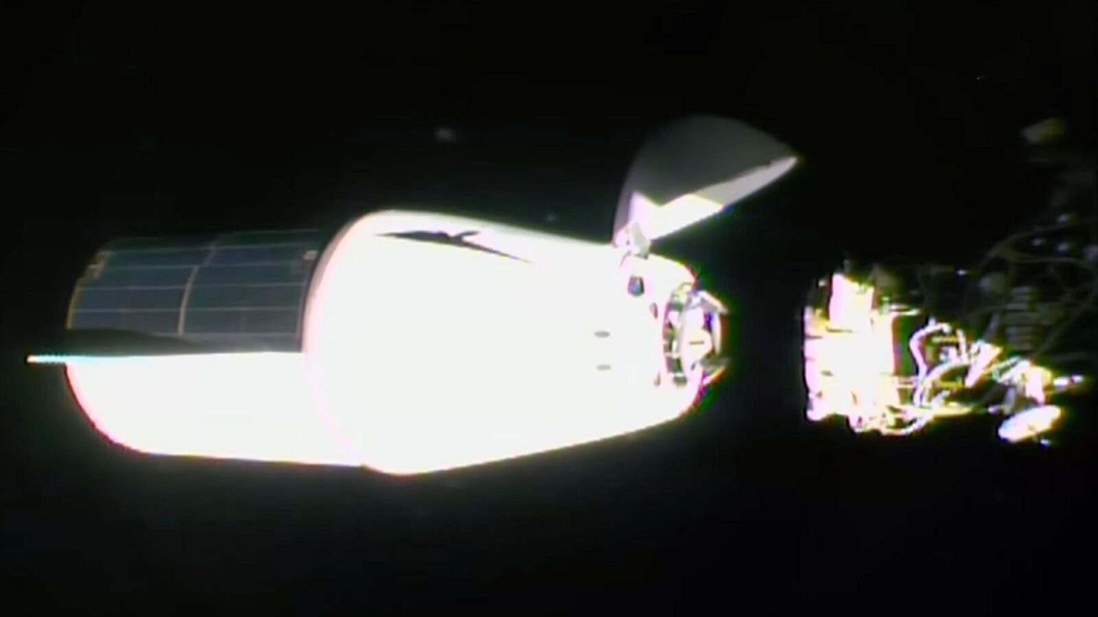 🚀 Espacio: Dragon entrega 3 000 kg a la EEI