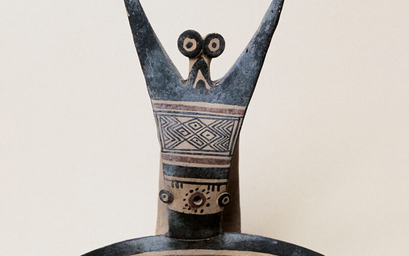🏺 Arqueología: La taza “ojos saltones” de los daunios