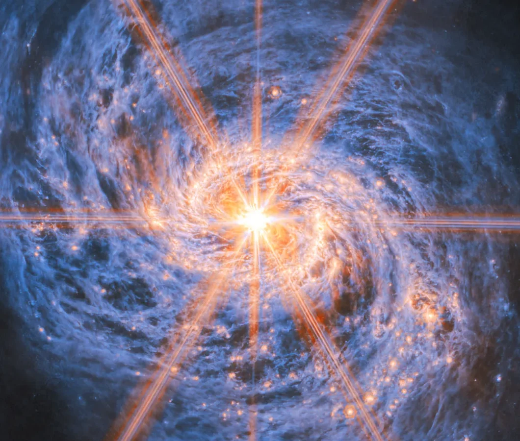 🚀 Espacio: M77 brilla por su agujero negro