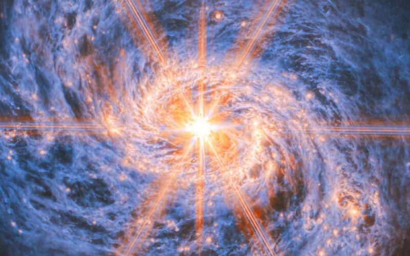 🚀 Astronomía: Webb muestra el brillo de M77
