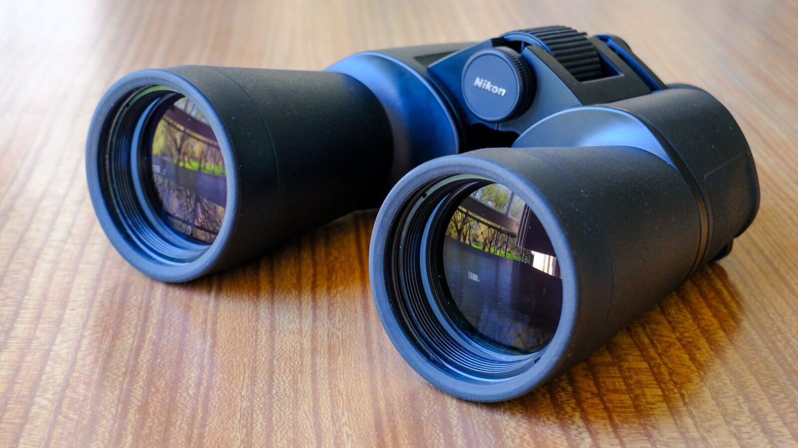 🔭 Astronomía: Nikon Action 16×50 acerca la Luna