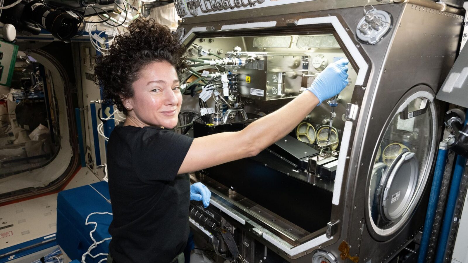 🚀 Espacio: Jessica Meir responderá a estudiantes desde la EEI