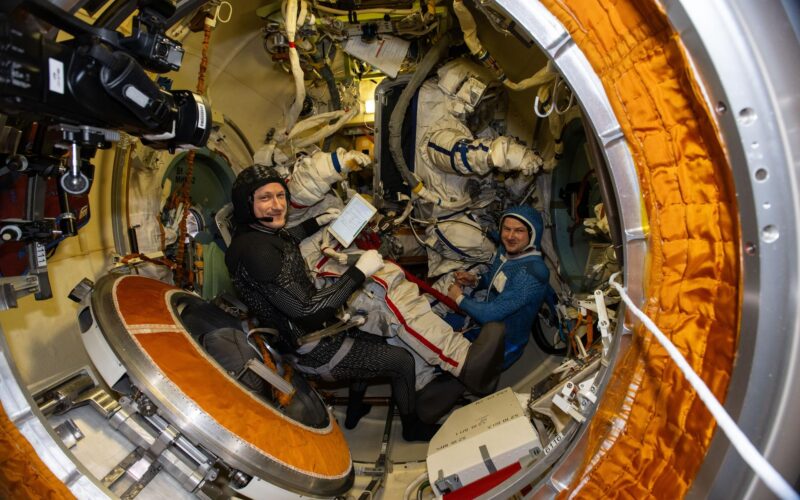 🚀 Espacio: Caminata espacial para ciencia en la ISS
