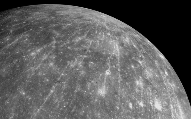 🚀 Espacio: El hielo de Mercurio pudo llegar en un impacto