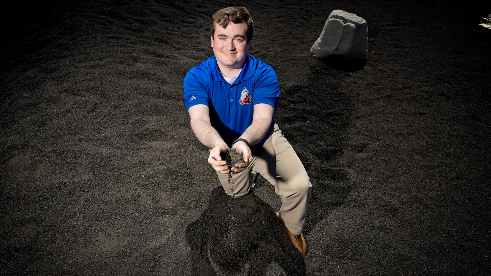 🚀 Espacio: El polvo lunar que Artemis debe domar