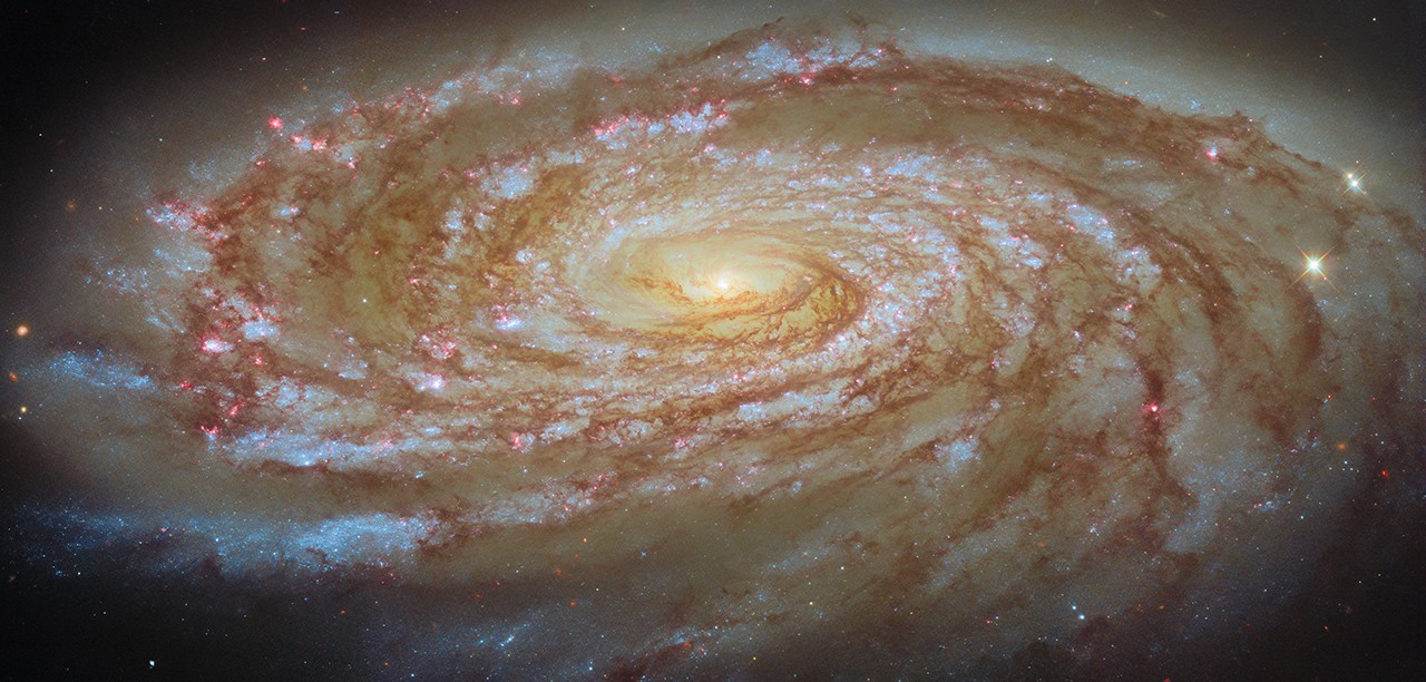 🔭 Astronomía: Hubble capta a M88 rumbo a Virgo