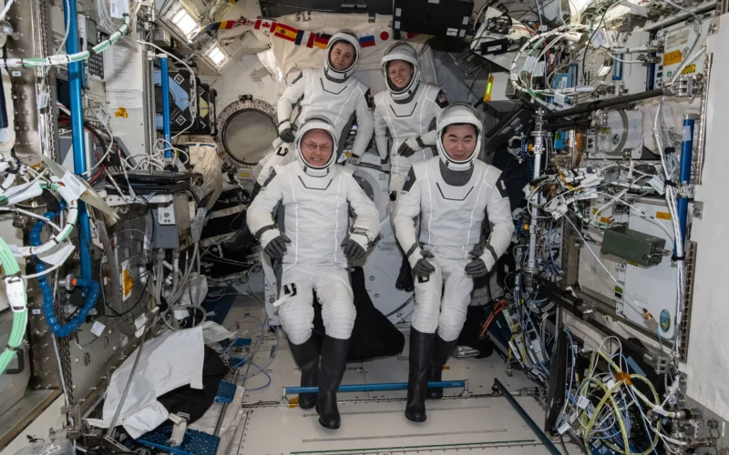 🚀 Espacio: Crew-11 contará su misión de 167 días