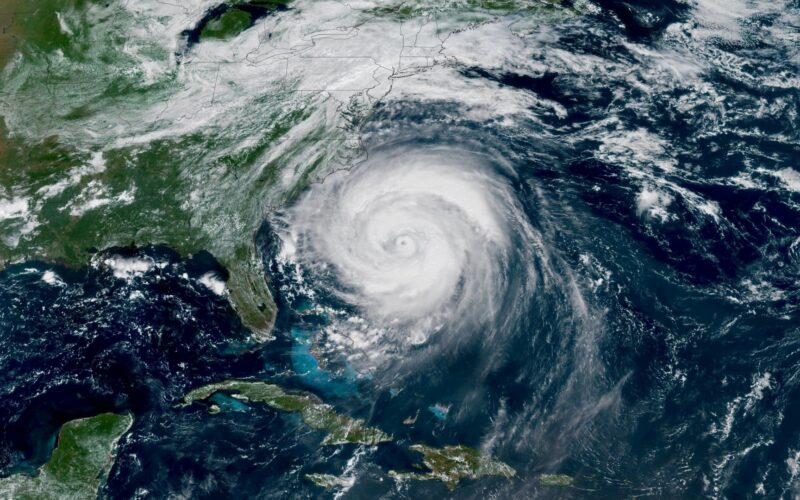 🌍 Clima: NOAA prevé menos tormentas atlánticas