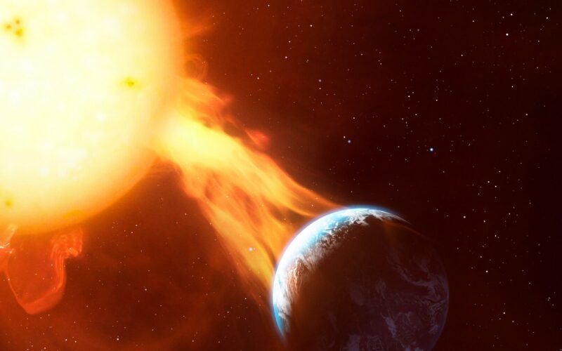 Espacio: una eyección solar «caníbal» golpea la Tierra hoy