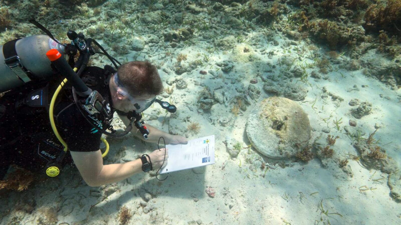 Arqueología: hallan barcos pirata quemados en Bahamas