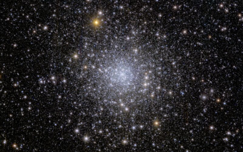 Astronomía: Euclid halla un hueco de estrellas en un cúmulo