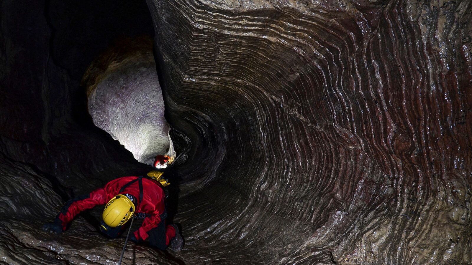 Tierra: La cueva más profunda no tiene una sola ganadora