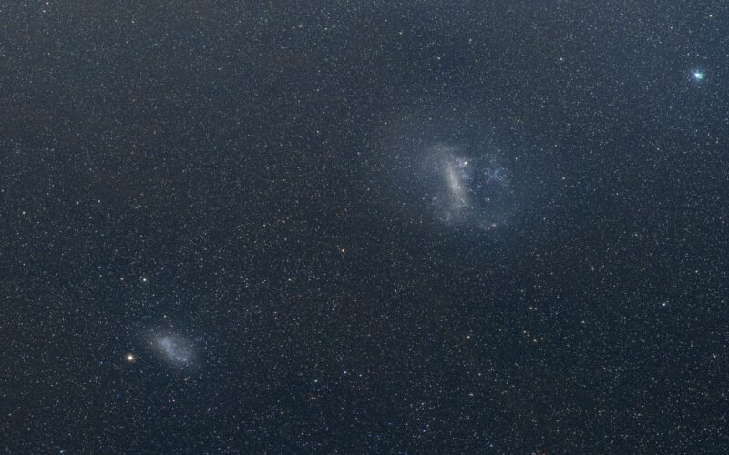 Astronomía: Una galaxia vecina se deshilacha