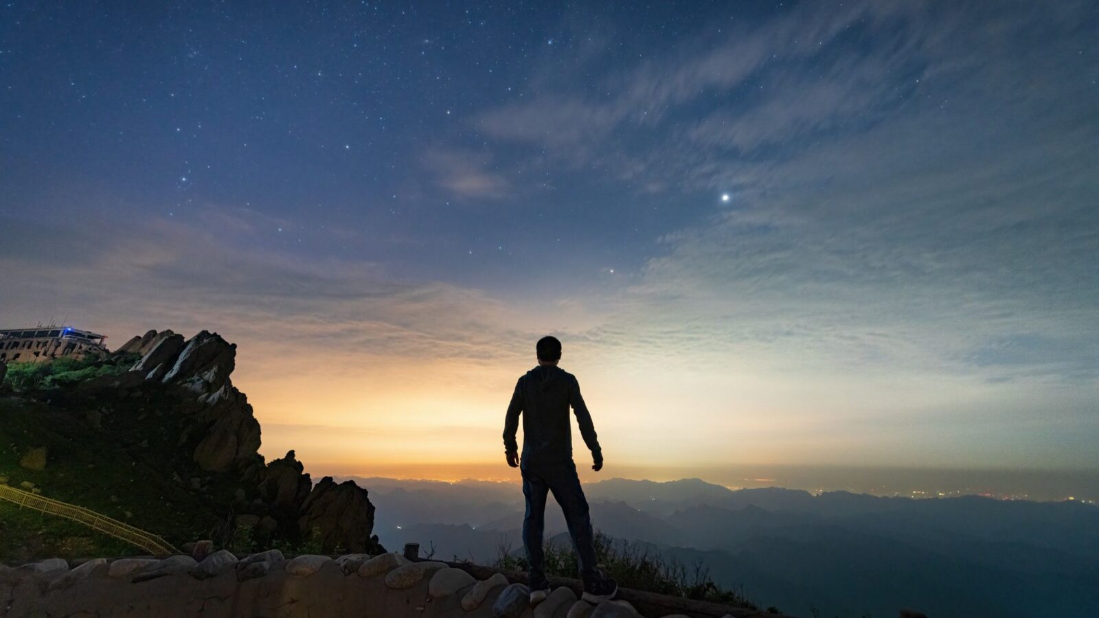 Astronomía: Ariétidas, meteoros antes del amanecer
