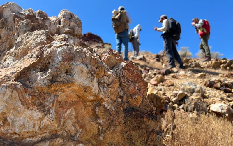 Tierra: Topacio como pista de cobre crítico