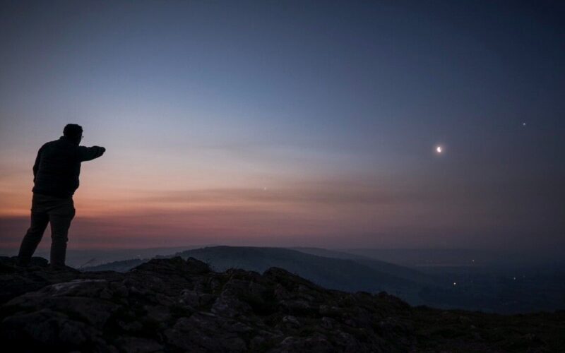 Astronomía: Tres planetas al atardecer del 12 de junio
