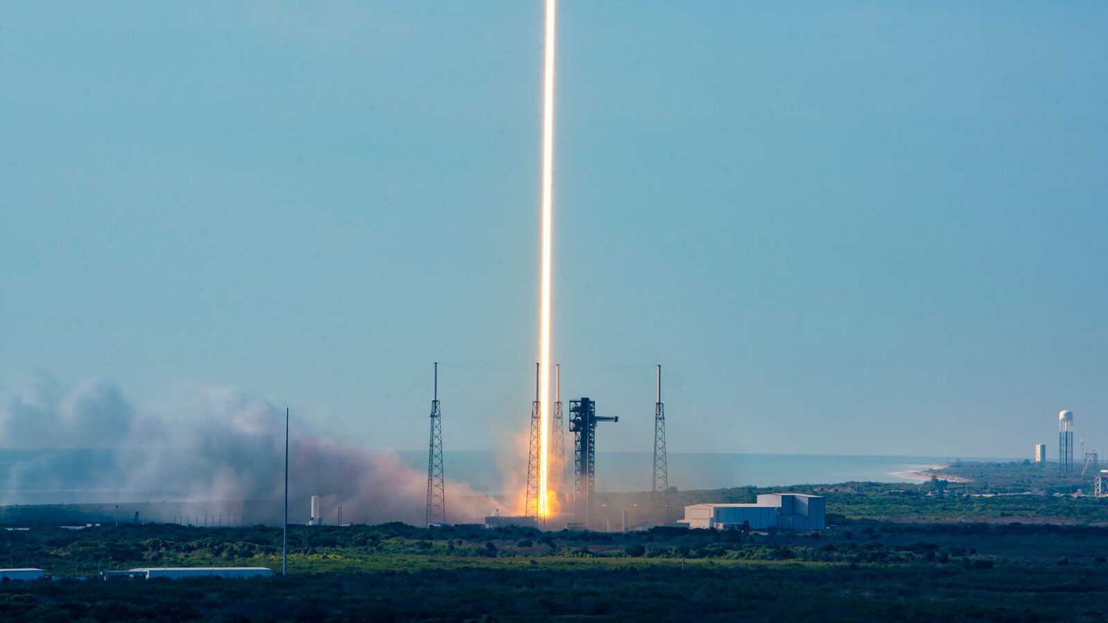 Espacio: SpaceX lanza 29 Starlink desde Florida