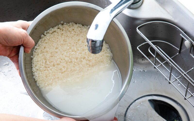 Salud: Cuándo conviene lavar el arroz