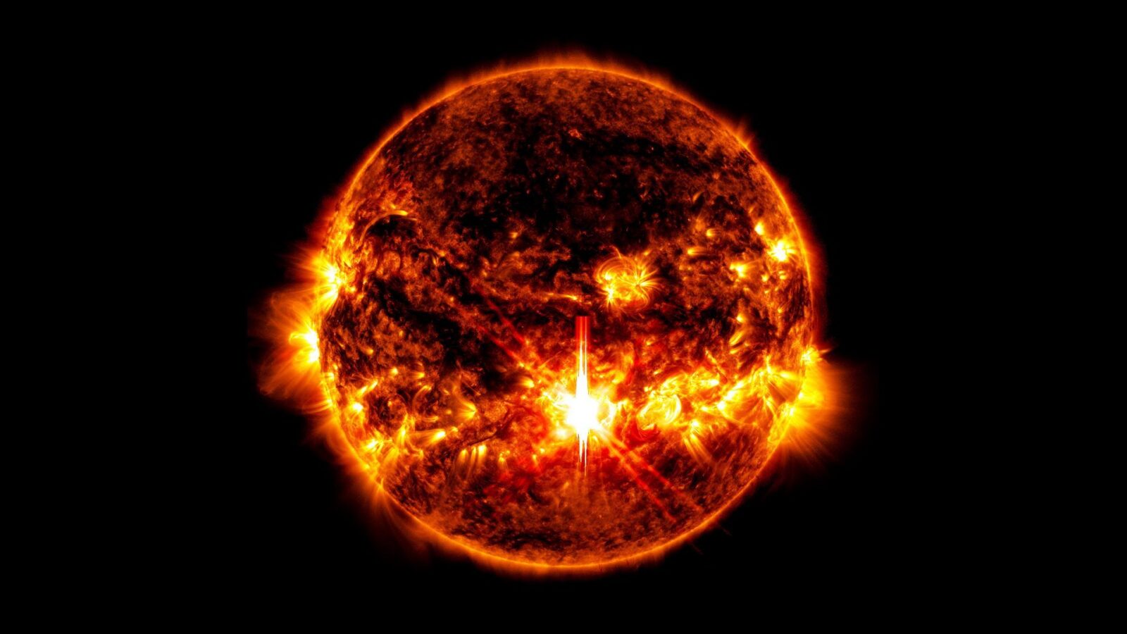 Espacio: El Sol dio señales antes de una megallamarada