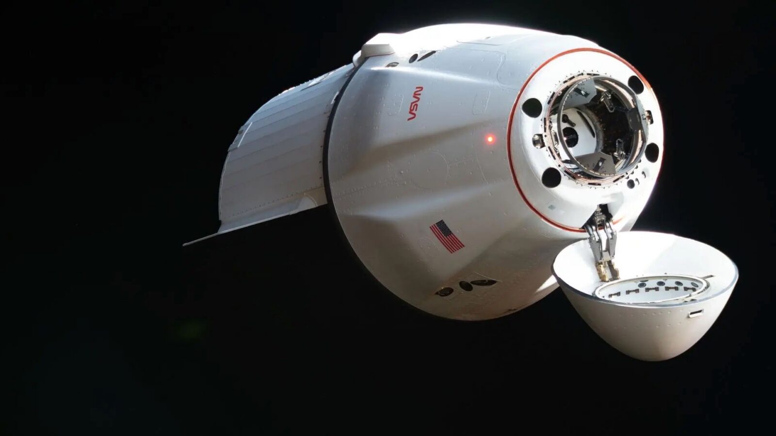 Espacio: Dragon vuelve de la ISS con muestras científicas