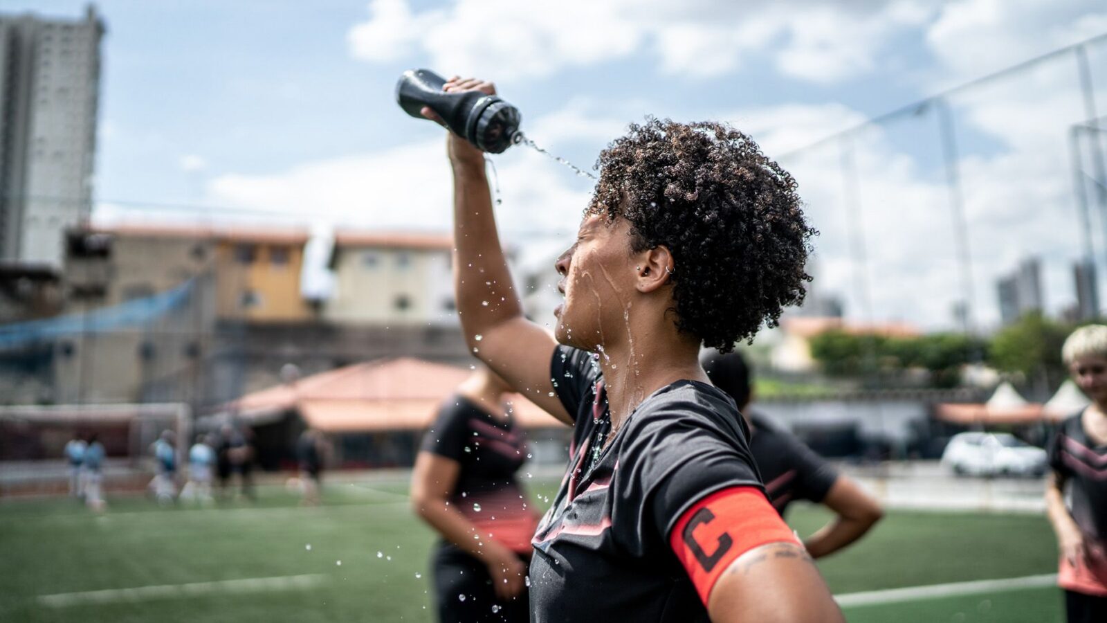 Salud: El calor vuelve riesgoso entrenar al aire libre