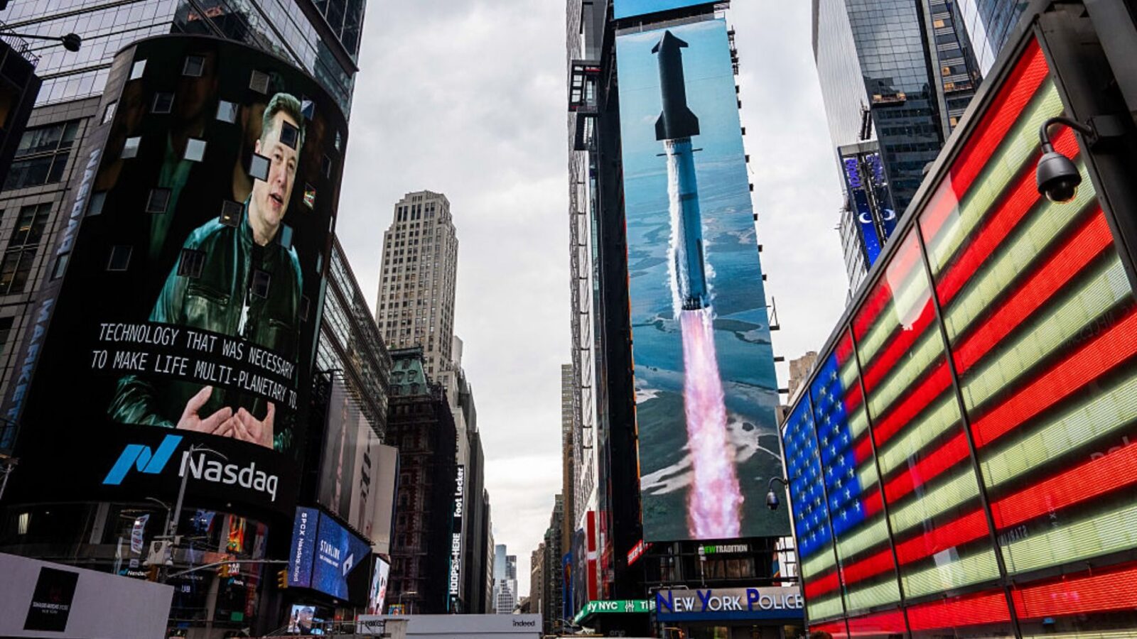 Espacio: Starship llega a Nueva York por la OPV de SpaceX