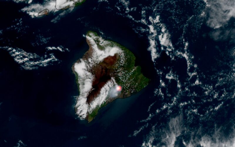 Tierra: Kīlauea lanza lava vista desde satélite