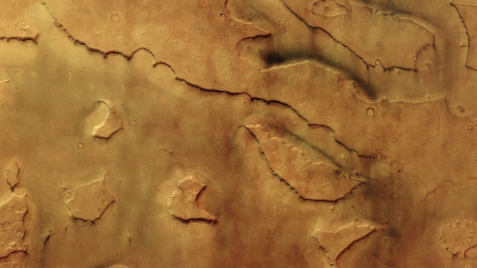 Espacio: 30 remolinos ocultos en valles marcianos