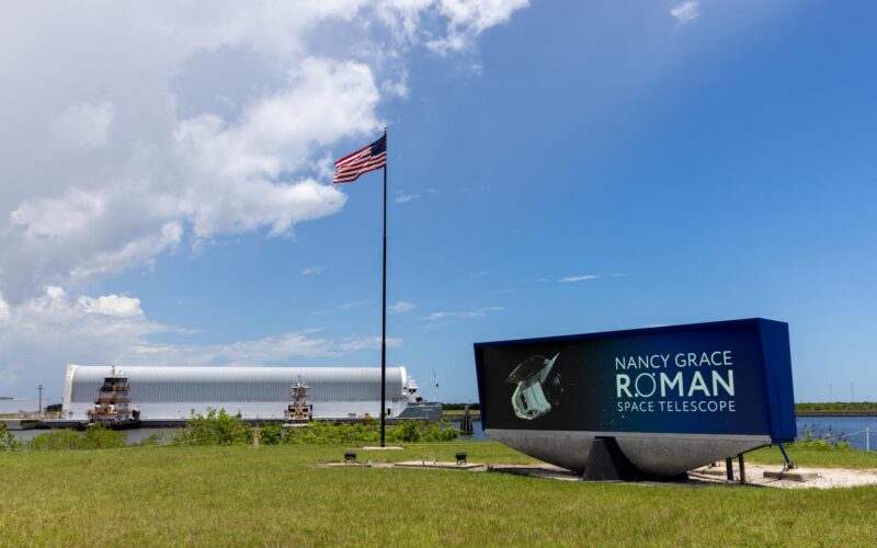 Espacio: Roman llega a Florida antes del lanzamiento