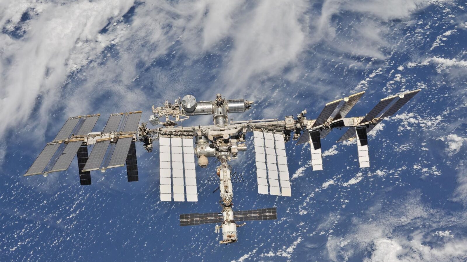 Espacio: El retiro de la ISS inquieta al océano