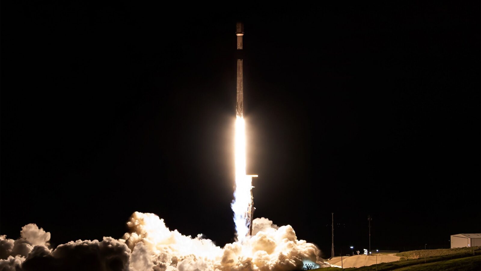 Espacio: SpaceX prepara otro lote Starlink