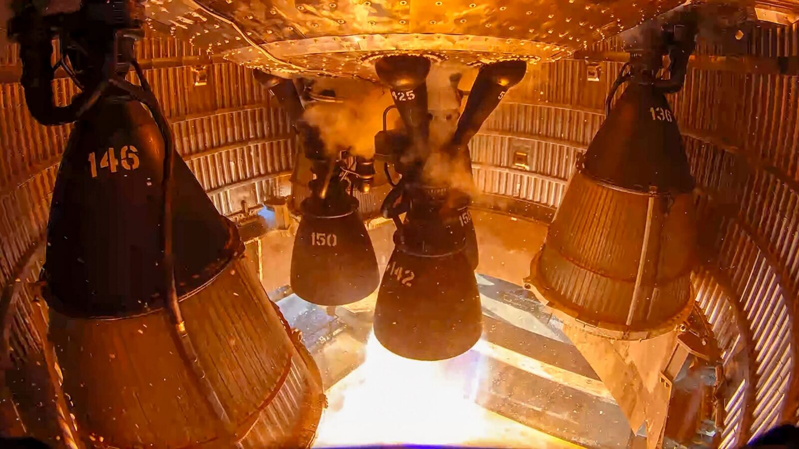 Espacio: Starship 13 enciende motores antes del vuelo