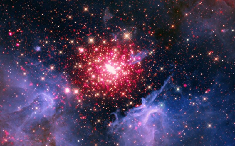Espacio: Chandra muestra un universo rojo, blanco y azul
