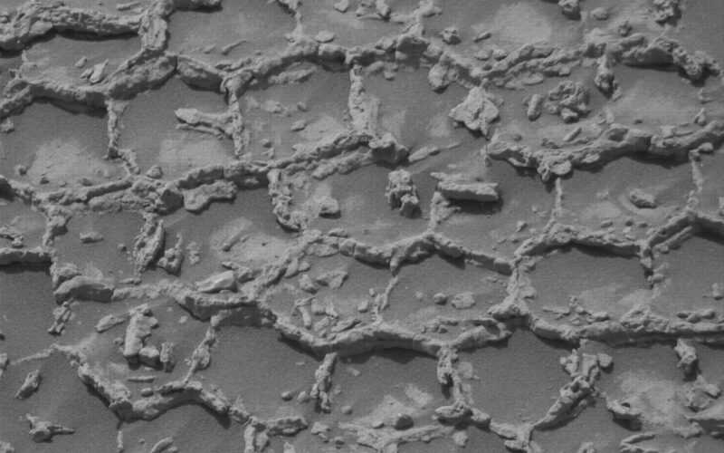 Espacio: Curiosity recorre un panal marciano