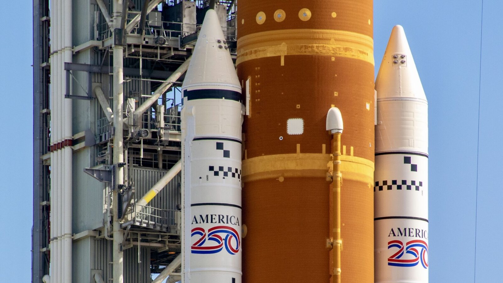 Espacio: Artemis 2 celebró los 250 años de EE. UU.
