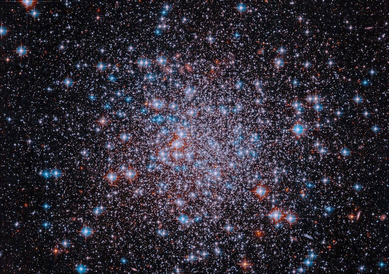 Astronomía: Hubble capta un cúmulo estelar antiguo