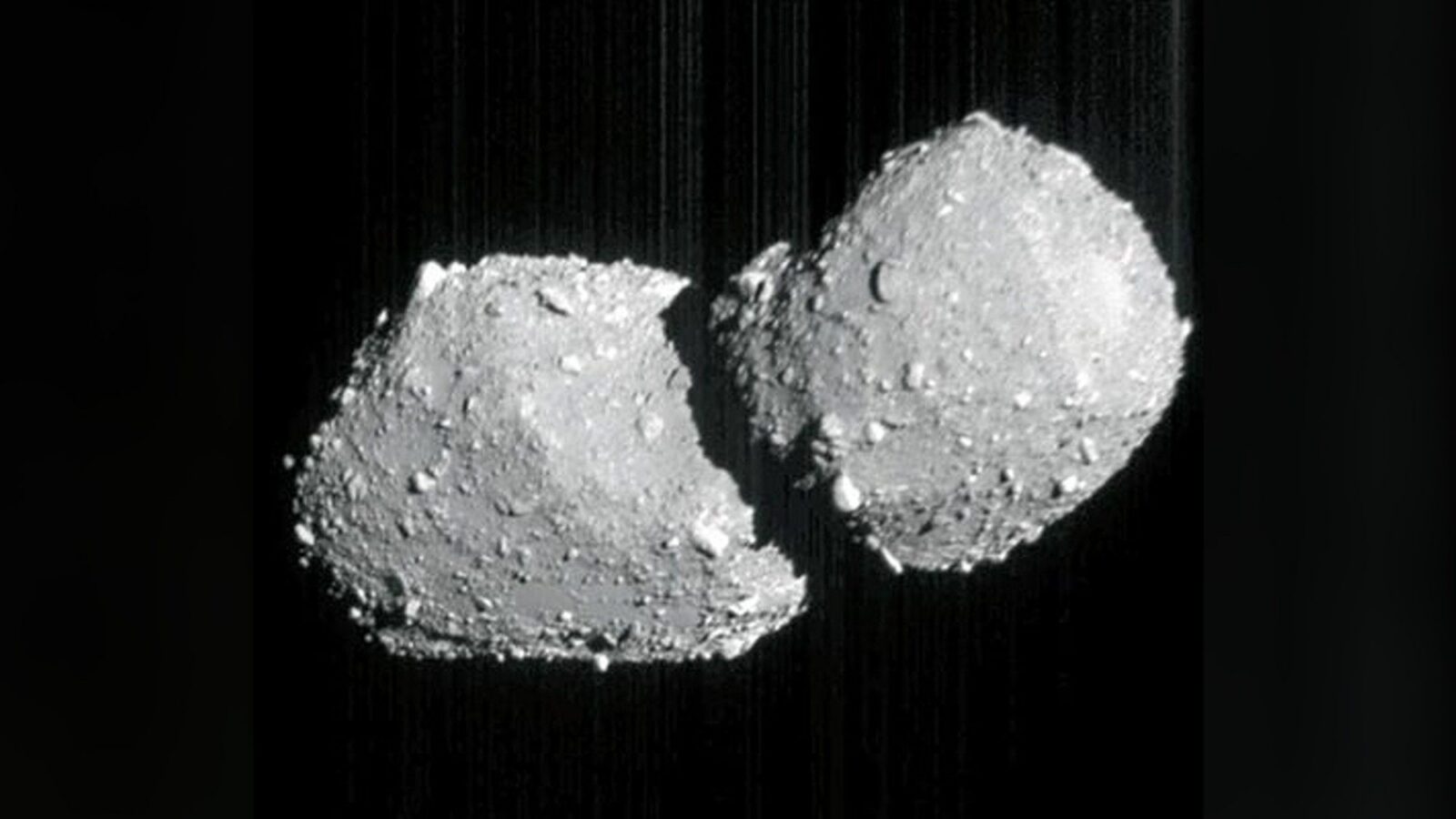 Espacio: Hayabusa2 retrata un asteroide de dos cabezas