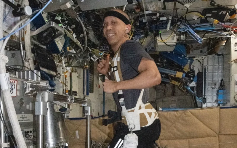 Espacio: Salud y CubeSats en la EEI