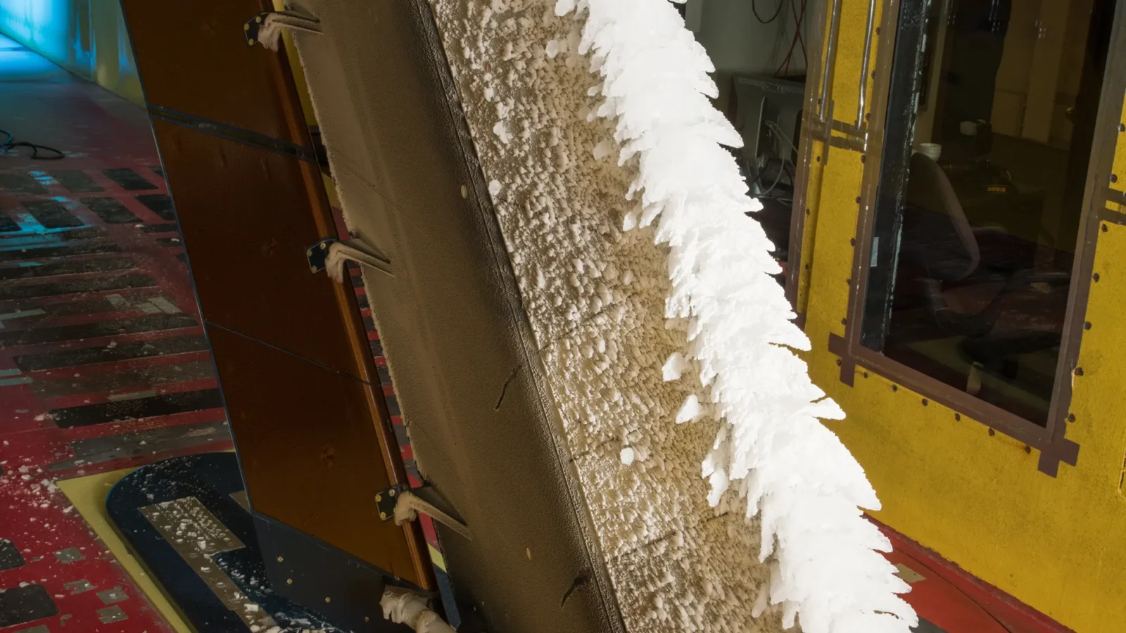 Método: Cómo NASA estudia el hielo en aviones