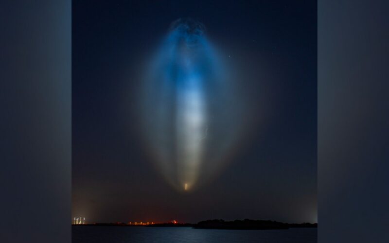 Espacio: Una «medusa» de SpaceX en el cielo