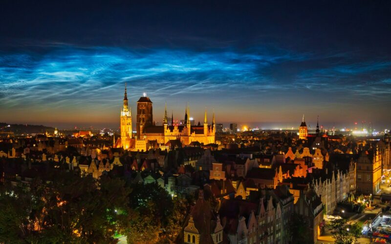 Espacio: Las nubes que brillan en julio