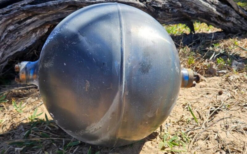 Espacio: “Bolas espaciales” caen en Australia