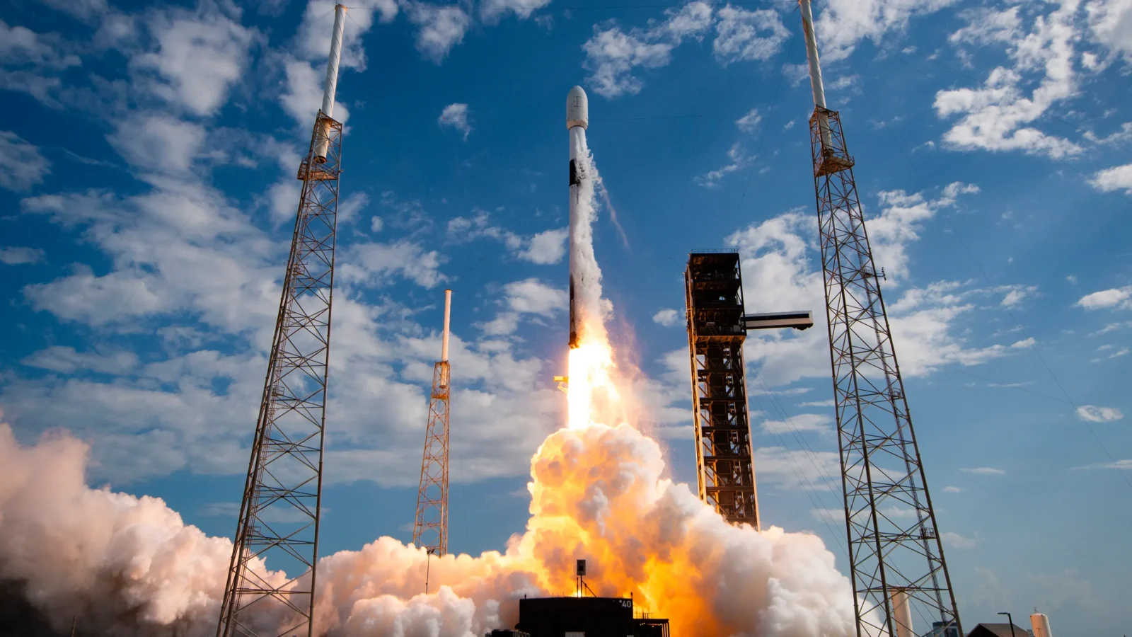 Espacio: Robots para alargar la vida de satélites