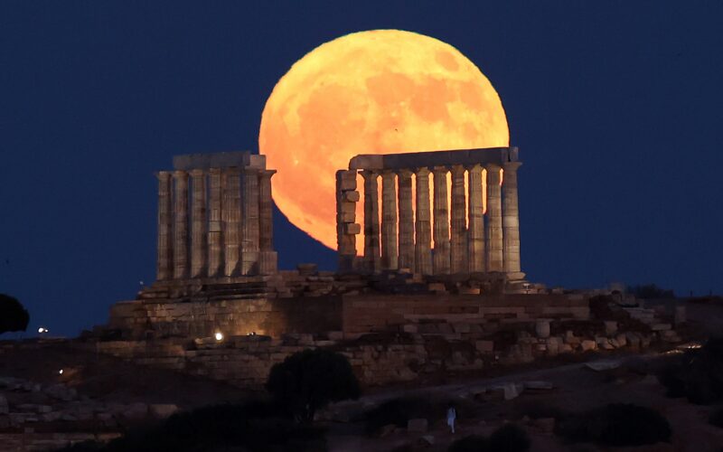 Astronomía: La Luna del Ciervo saldrá naranja