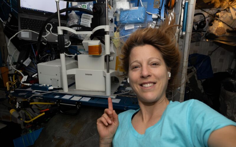 Espacio: gimnasio orbital y ojos bajo vigilancia antes de un paseo espacial
