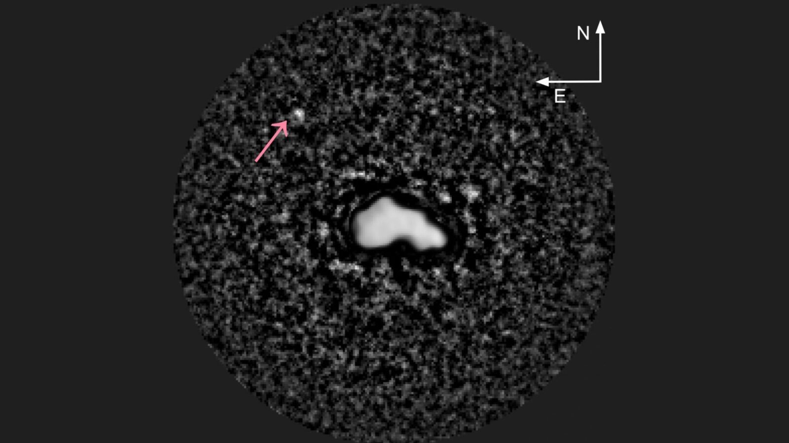 Astronomía: Nysa parece tener tres lóbulos y una luna