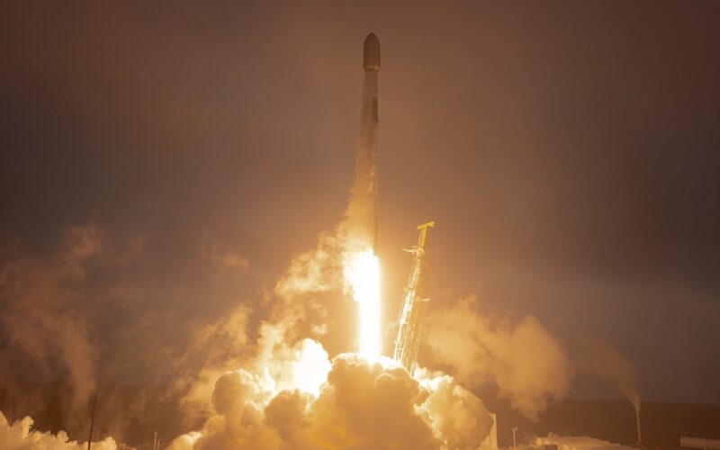 Espacio: Starlink suma 24 satélites desde California