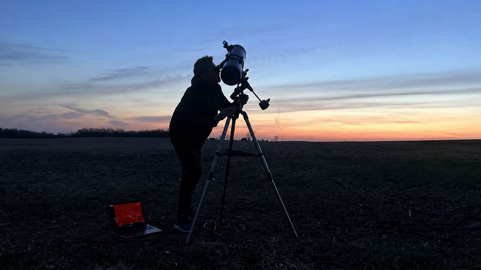 Astronomía: Un telescopio usado de 50 dólares