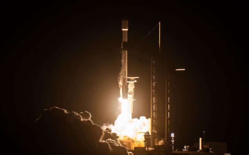 Espacio: Un Falcon 9 impacta la Luna